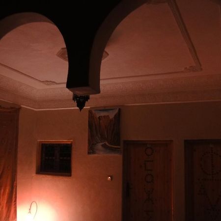 Maison D'Hotes Le Ciel Bleu Tinghir Esterno foto