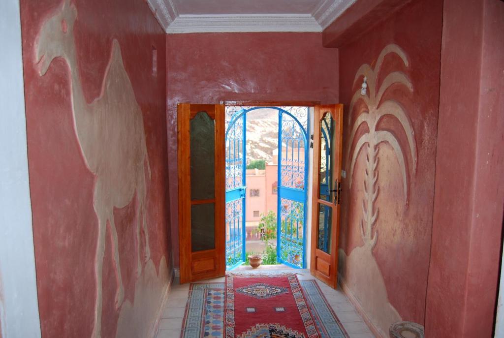 Maison D'Hotes Le Ciel Bleu Tinghir Esterno foto